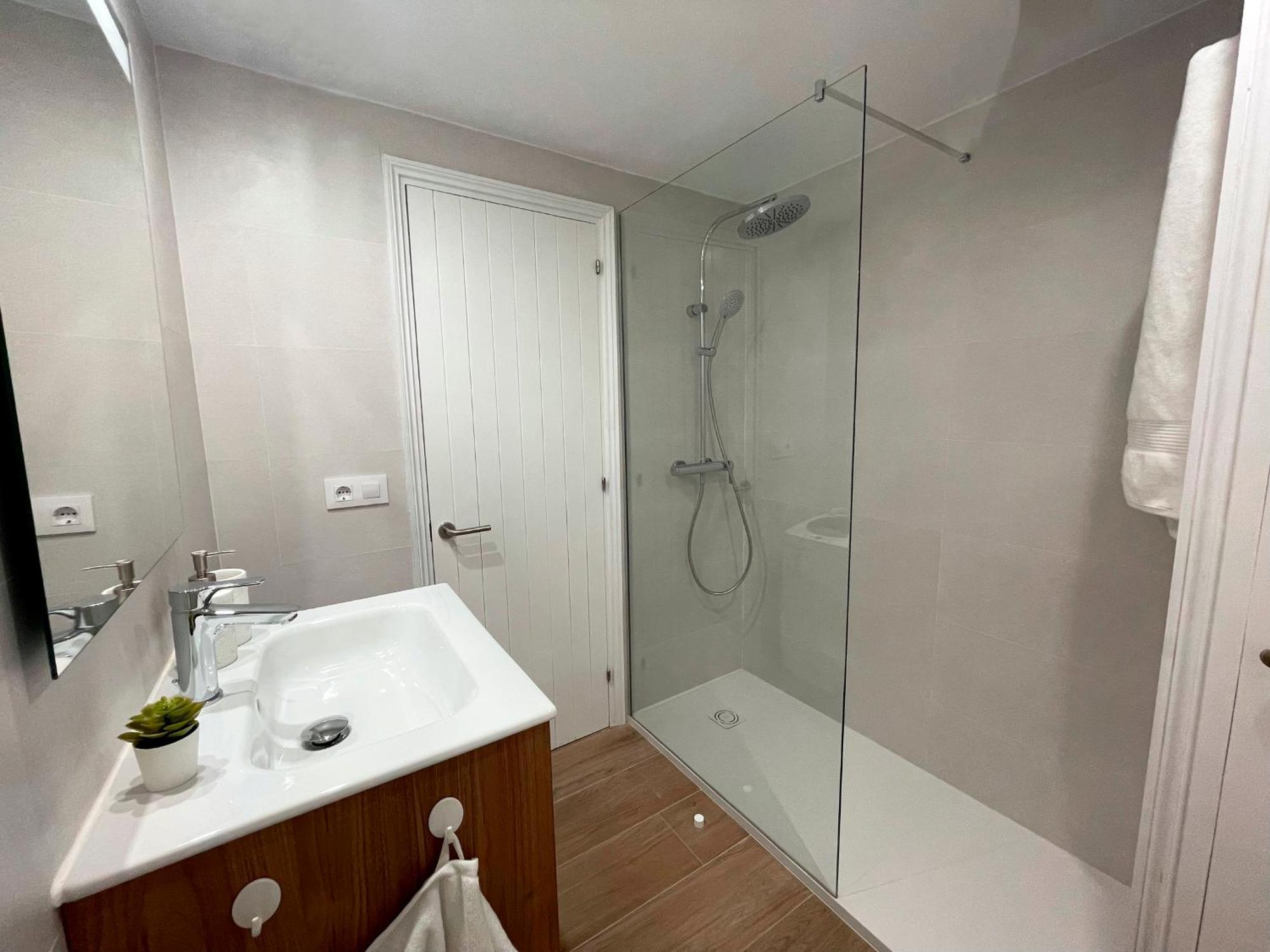 Apartamento Trini En Son Bou, Frente Al Mar, Perfecto Para Vacaciones Alaior Exteriör bild